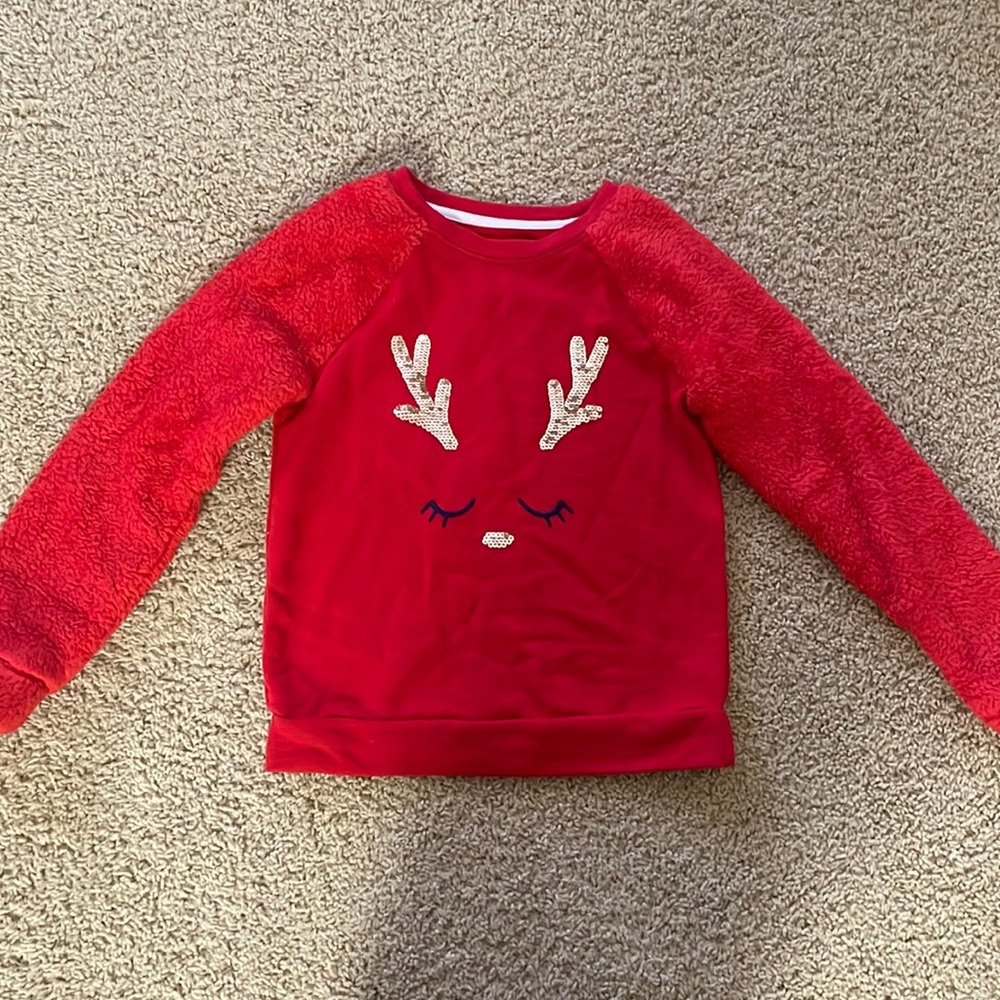 Kid’s Christmas sweater with gold reindeer on front